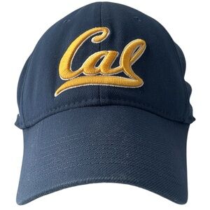 Pre-Owned Nike California Golden Bears Cal Team Hat Cap Stretch College Adult OS